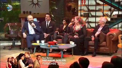 Halit Ergenç, Beyaz Show&#39;da şarkı söyledi