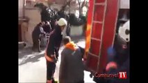 Ataşehir'de alev alev yanan bina vatandaşları sokağa döktü!