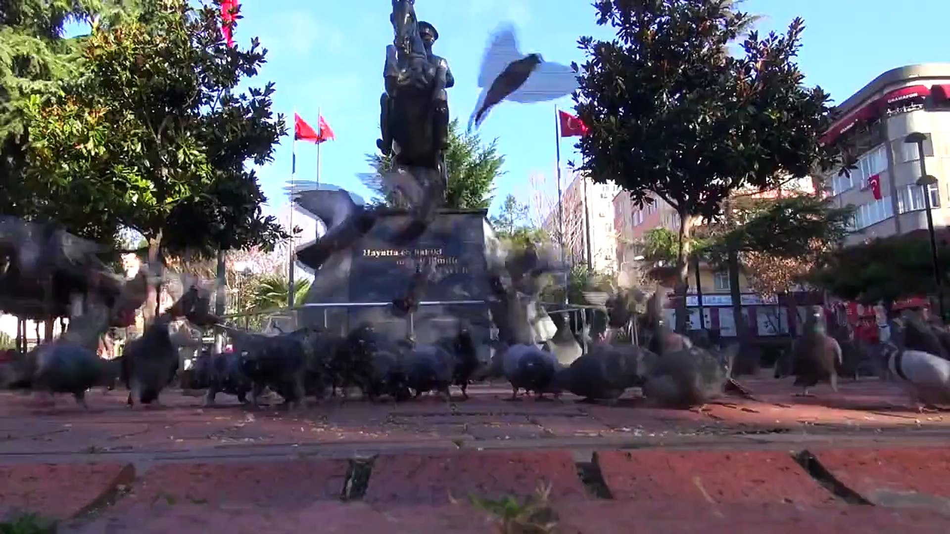 Avcılar Belediye Konservatuvarı&#39;dan İzmir Marşı - Dailymotion Video