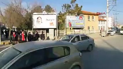 CHP&#39;nin referandum afişi billboarddan indirildi
