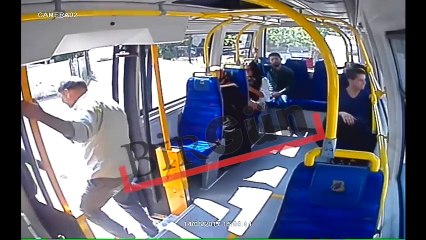 Minibüste saldırıya uğrayan kadının görüntüleri ortaya çıktı