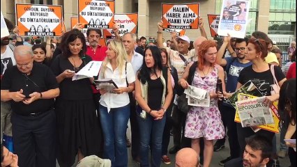 Cumhuriyet Davası Nöbeti’nde Ahmet Şık’ın savunmasından bir bölüm okundu