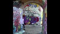 Berlin'li grafiti ustası İbo, gamalı haç çizen neo Nazilere kafa tutuyor