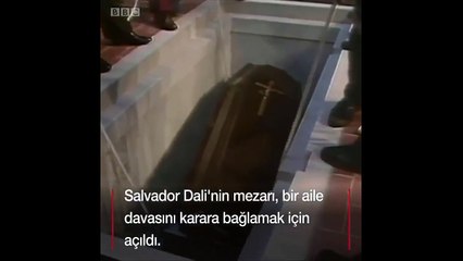 Salvador Dali&#39;nin mezarı DNA testi için açıldı
