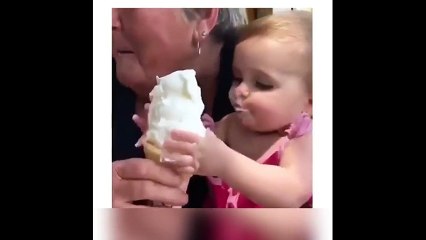 Dondurma dediğin böyle yenir!