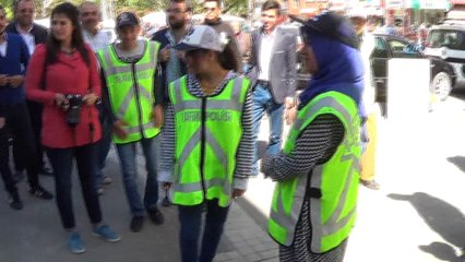 - Engelli çocuklar bir günlüğüne polis oldu