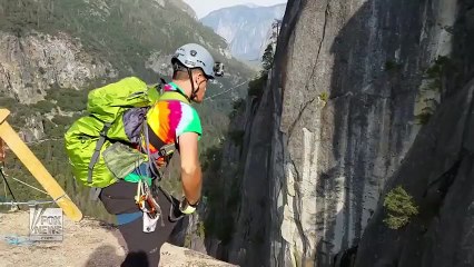 240 metre yükseklikten tırmanma ipi ile kendini boşluğa böyle bıraktı...