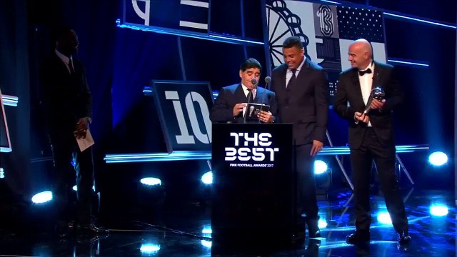 FIFA Yılın En İyi Erkek Futbolcusu Ödülü'nü 2. kez kazanan Ronaldo: Harika bir duygu!