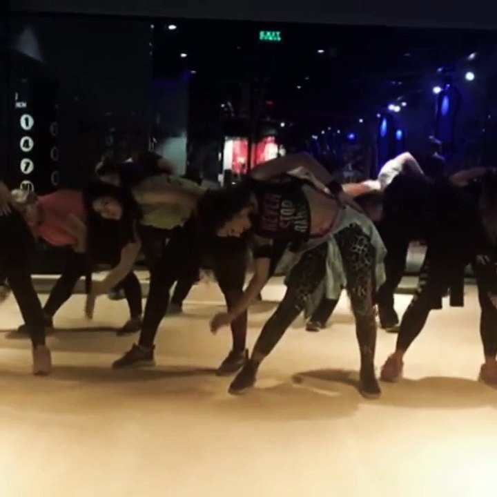 ZONE Fitness'da Oryantal Zumba | Fit in Class