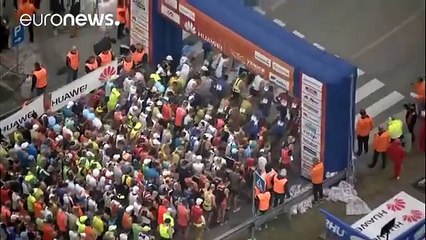Yolu şaşıran maratoncular Venedik&#39;te kayboldu