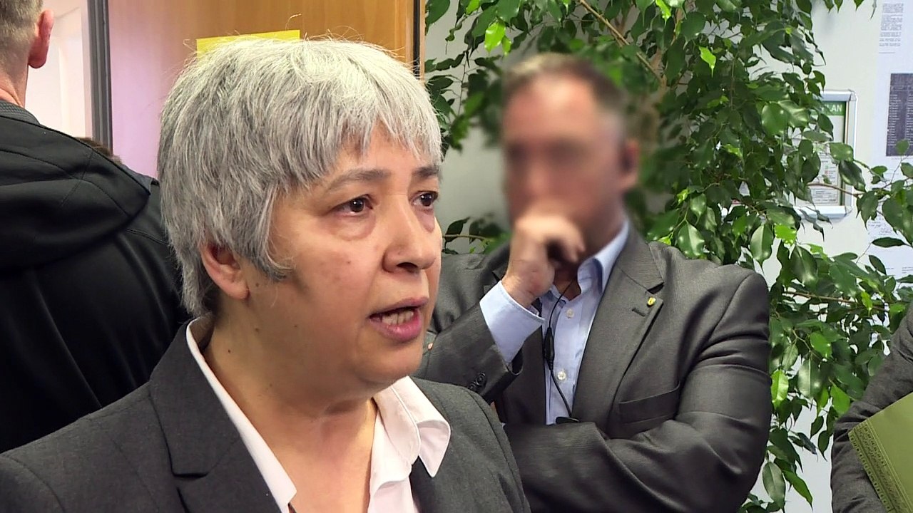 Neue Runde im Kopftuchstreit in Berlin