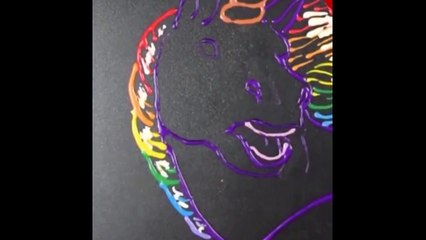 Tatlı sosuyla yapılan &#39;Unicorn&#39; sanatı