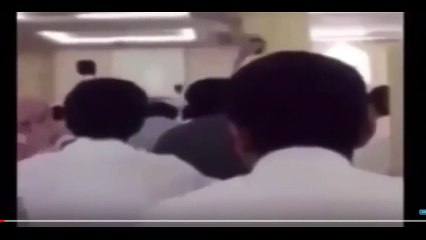 Mısır'ın Sina Yarımadası'ndaki camiye bombalı saldırı anı kameralara yansıdı!