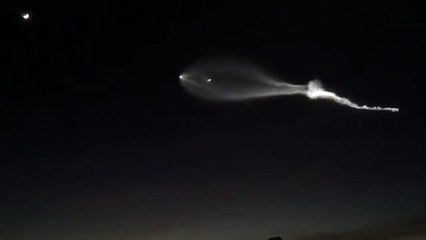 Elon Musk&#39;ın roketi Amerikalıları korkuttu