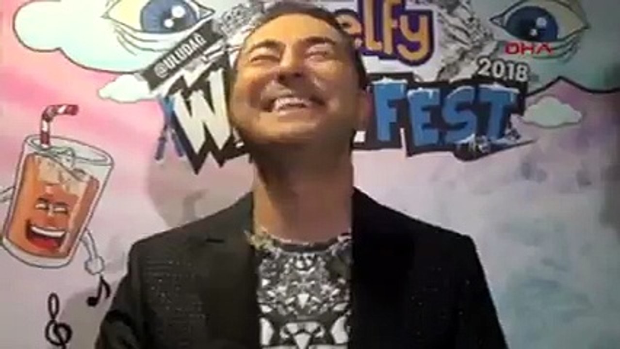 Serdar Ortaç "Ebru Gündeş ile barışmak için Erdoğan'dan yardım istedim" diye espri yaptı