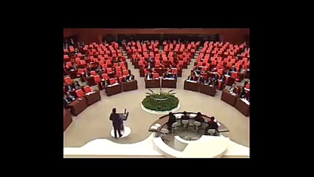 CHP'li Yarkadaş: Siz gazeteci değil, şakşakçı arıyorsunuz!