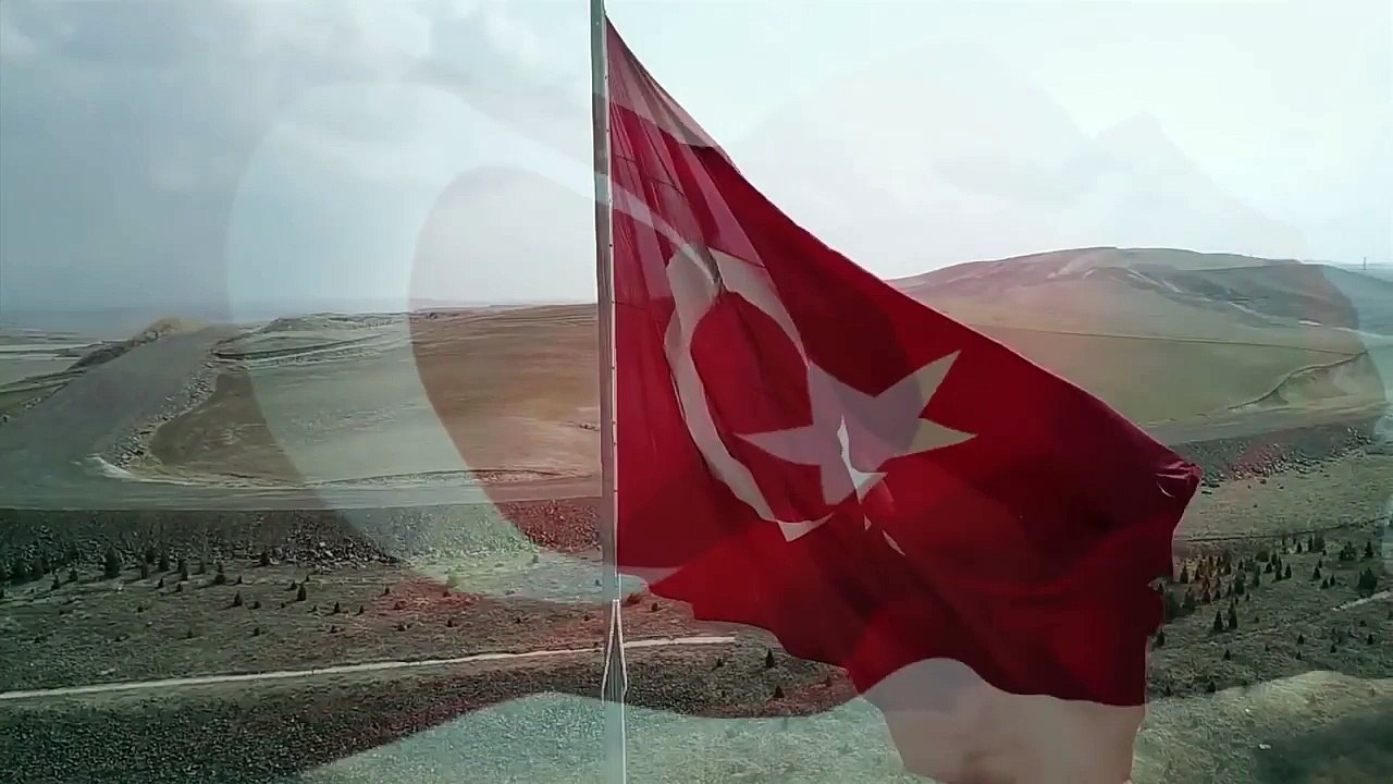 Sinan Akçıl'dan Afrin operasyonu şarkısı : Yürü aslan Mehmetçiğim, yakında döneceksin...
