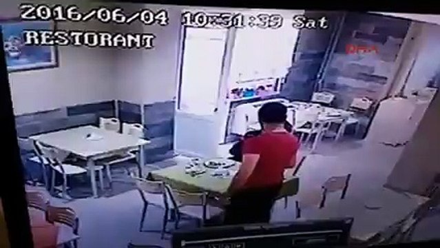 Dayak atan il müdürlüğü çalışanına 8 ay, dayak yiyen antrenöre 2 yıl ceza!