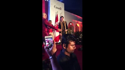 Kanada Başbakanı Trudeau'nun, Hindistan'daki dansı sosyal medyada eleştirildi