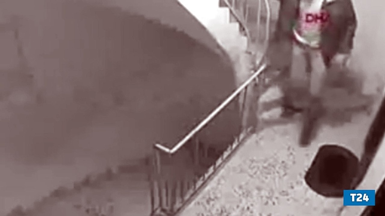 Polis, kavga ettiği komşusuna silah çekti