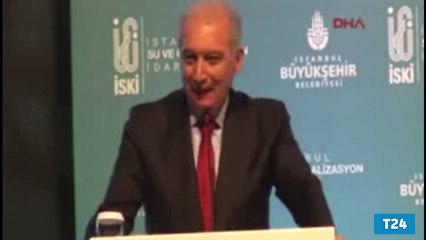 İBB Başkanı&#39;ndan taksicilere tepki: Eline sopa alıp sokakta UBER&#39;cileri kovalamakla olmuyor