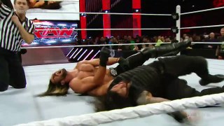 Roman-Reigns-vs-Seth-Rollins-Raw-March-2-2015