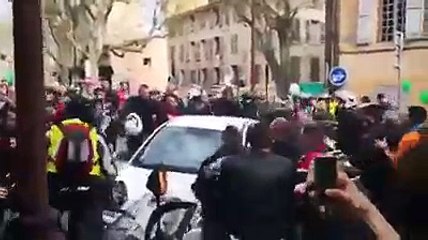 Grosse embrouille entre un automobiliste et des motards à Aix-en-Provence