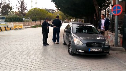 Sahte komiseri polis linçten kurtardı