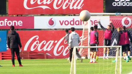 Beşiktaş, Fenerbahçe maçı hazırlıklarını sürdürdü