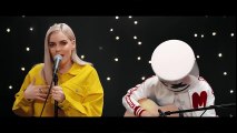 Marshmello & Anne-Marie - FRIENDS (Acoustic Video)  OFFICIAL FRIENDZONE ANTHEM