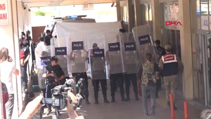 Şanlıurfa Kendine Ateşe Veren Tutuklu Şanlıurfa'ya Sevk Edildi