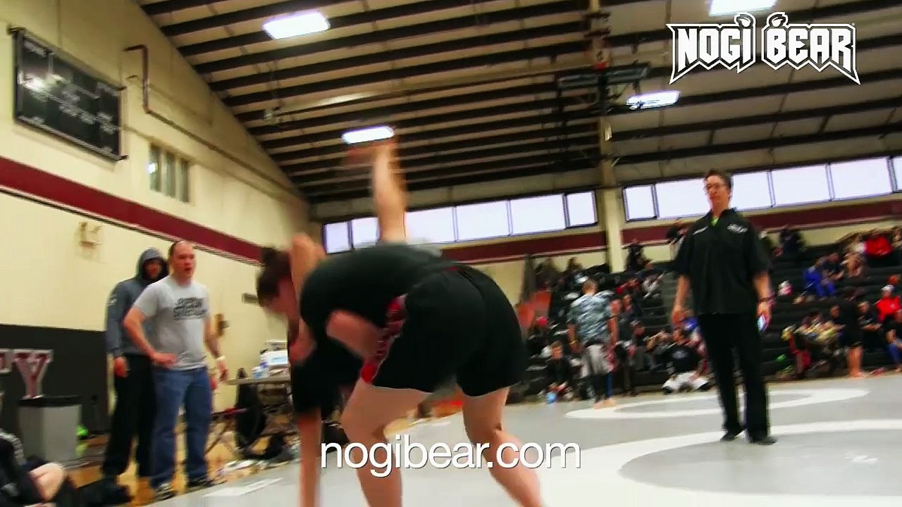 GIRLS GRAPPLING Kasey Mathews vs Kaitlyn Bocelli REMASTERED Classic • Female No-Gi Submission Grappling! The Good Fight 03.14.15