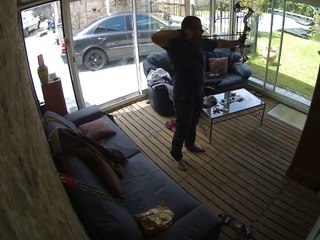 Ne jamais faire de tir à l'arc dans sa veranda... FAIL