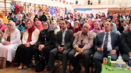 على أنغام "3 دقات".. رئيسا جامعتي أسيوط وبيتاجورسيك في كرنفال "رياض الأطفال"