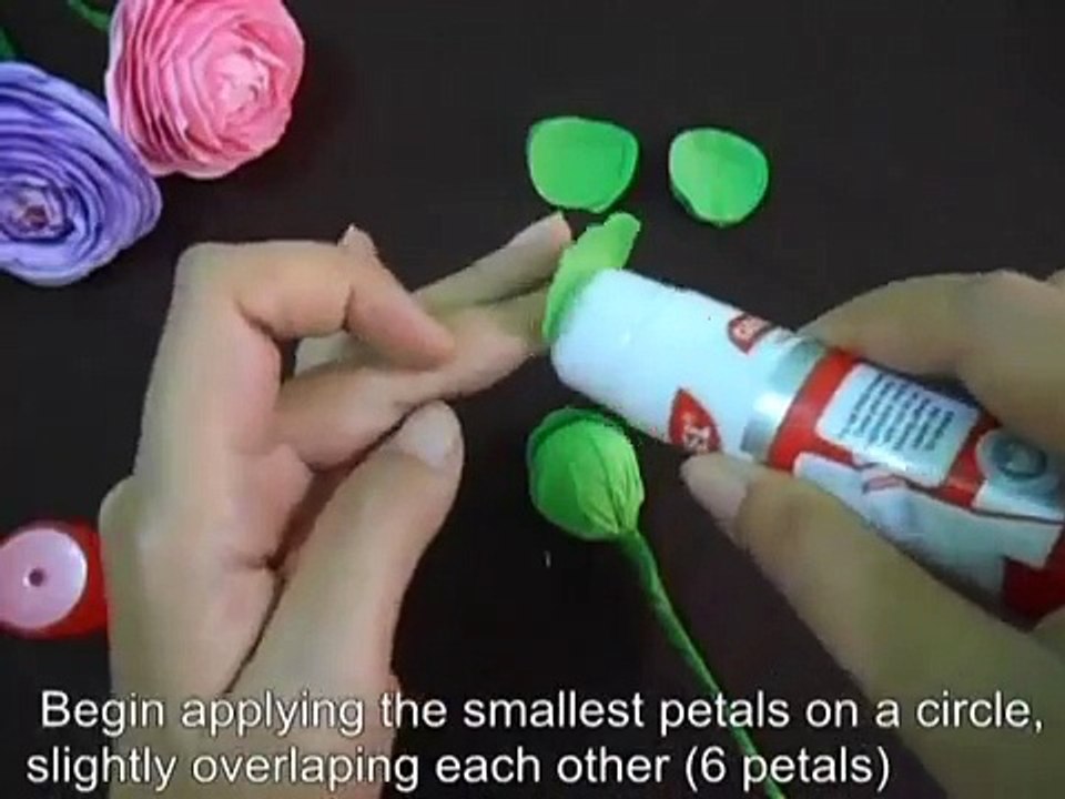 How to make paper flowers : Ranunculus