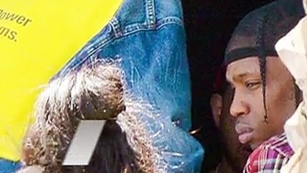 Kylie Jenner & Cardi B Feuding Because Of Nicki Minaj? | Hollywoodlife