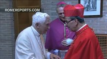 Benedicto XVI recibe a los nuevos cardenales... Y habla con ellos en varios idiomas