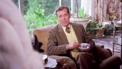 Nefret - Tek Parça (Fatma Girik & Hülya Avşar)