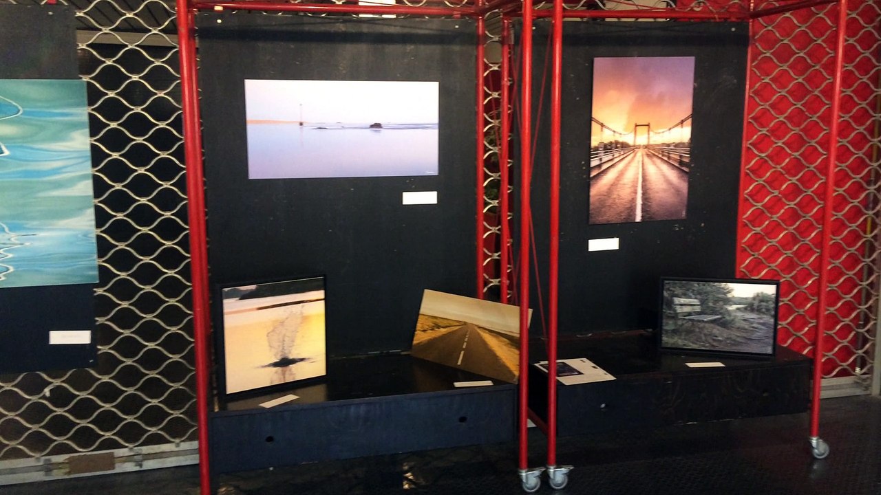 Installation expo photo à Kerpape