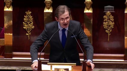 Loi asile et immigration - Larrivé : "une petite loi qui ne permettra pas à la France de sortir du chaos migratoire"