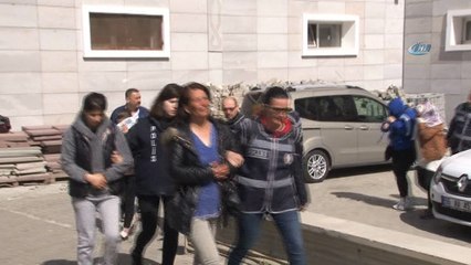 Fuhuş yaptırdığı iddia edilen emekli imam ve 14 kişi gözaltına alındı