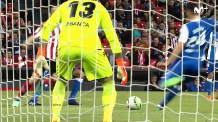 Le contrôle magique de Seedorf, qui bluffe ses joueurs