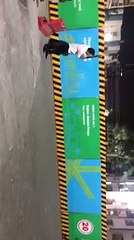 Passing by a game of cricket while driving, Sachin Tendulkar's friends dared him to get out and face a few balls. The result- a few lucky ones ended up having the night of their lives playing gully cricket with