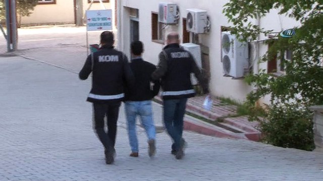 Elazığ merkezli 3 ilde kaçak sigara operasyonu: 8 gözaltı