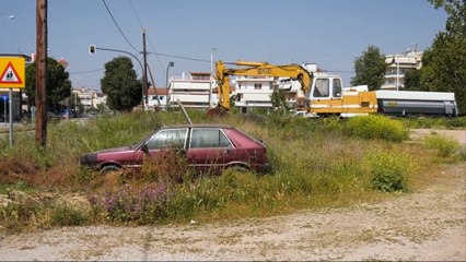 Δήμος Λαμιέων προς πολίτες: Καθαρίστε τα οικόπεδα από τα χόρτα