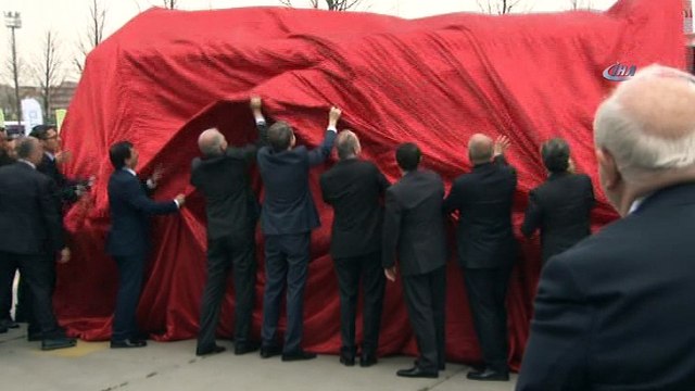 Bakan Özlü: “Yakında Türkiye’nin dijital dönüşüm yol haritasını açıklayacağız”