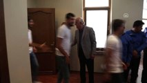 Şampiyonlar Başkan Dingil'i Ziyaret Etti