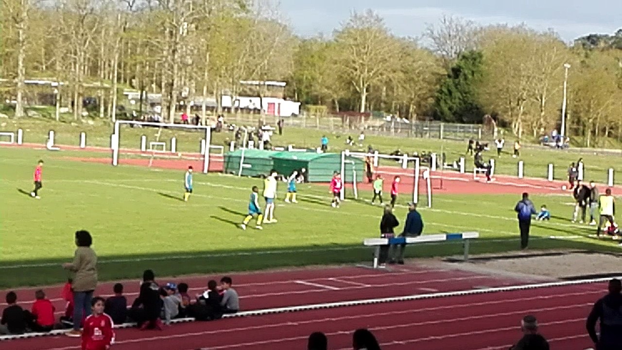FINAL U8 U9 Fontainebleau contre Cesson victoire de CESSON