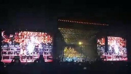 Beyoncé and Solange Epic Dance Off - Coachella 2018