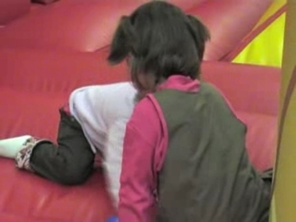 MOV044